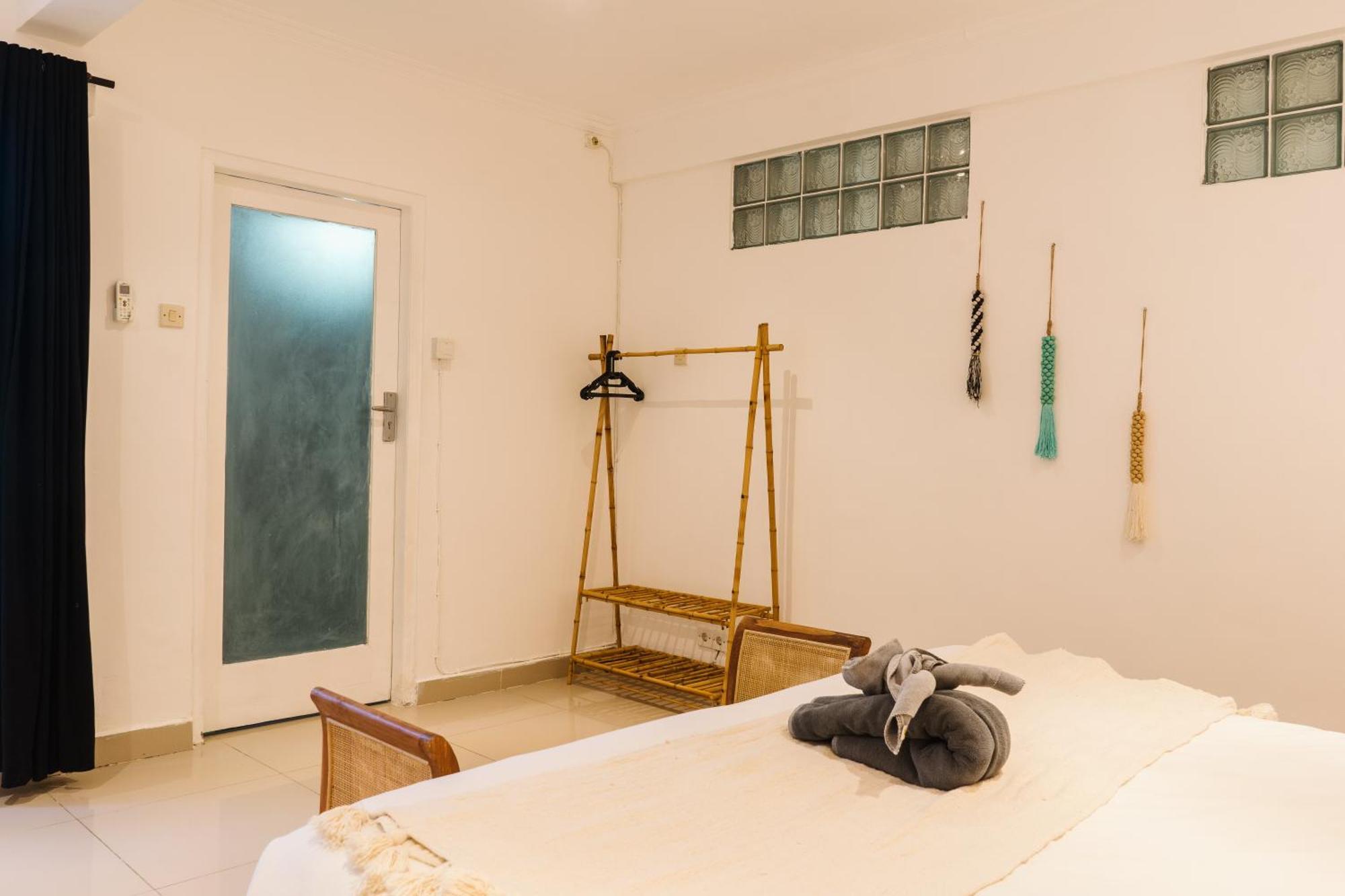 Renovated Mara Villa Double Six Beach スミニャック エクステリア 写真