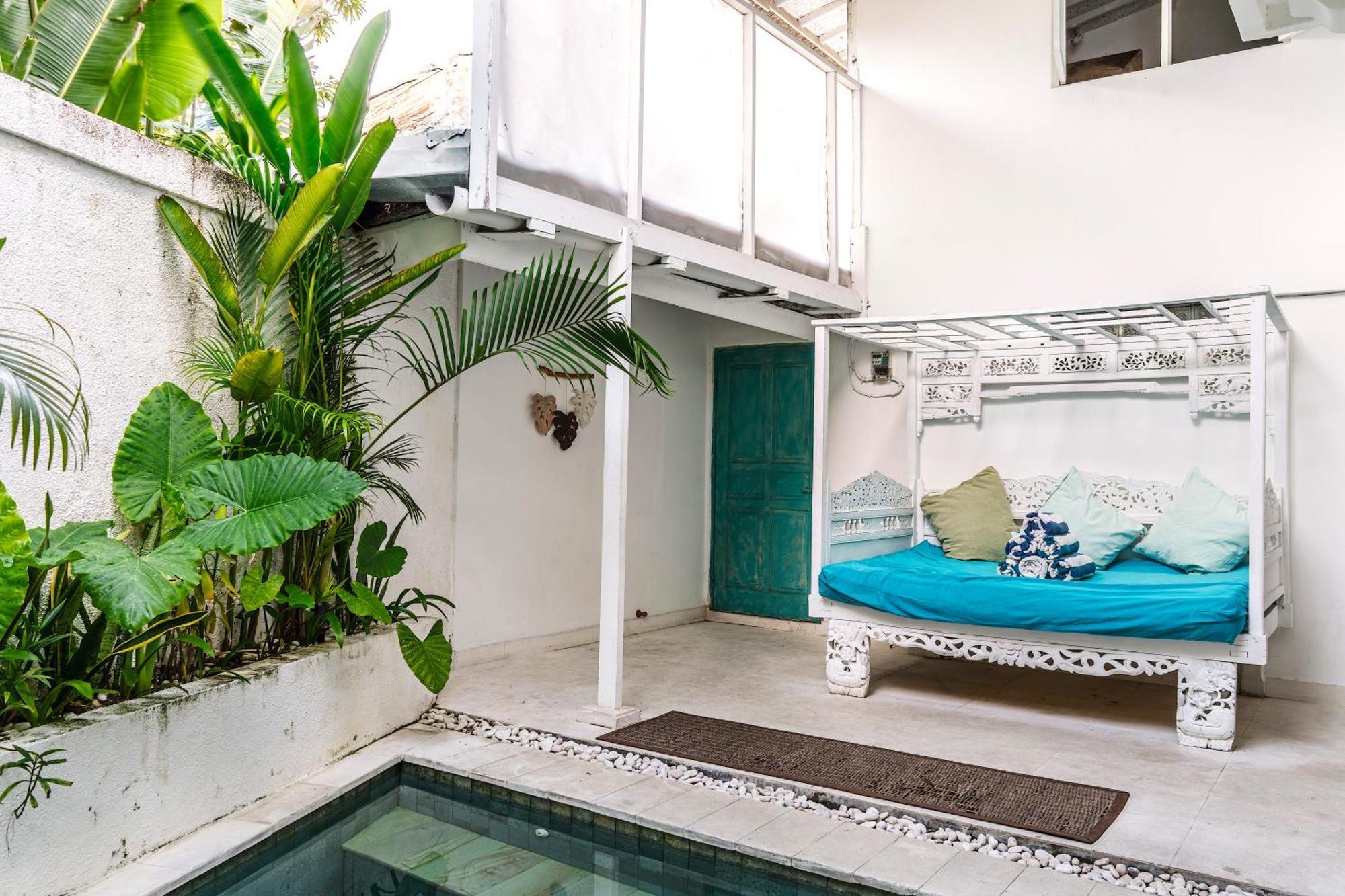 Renovated Mara Villa Double Six Beach スミニャック エクステリア 写真