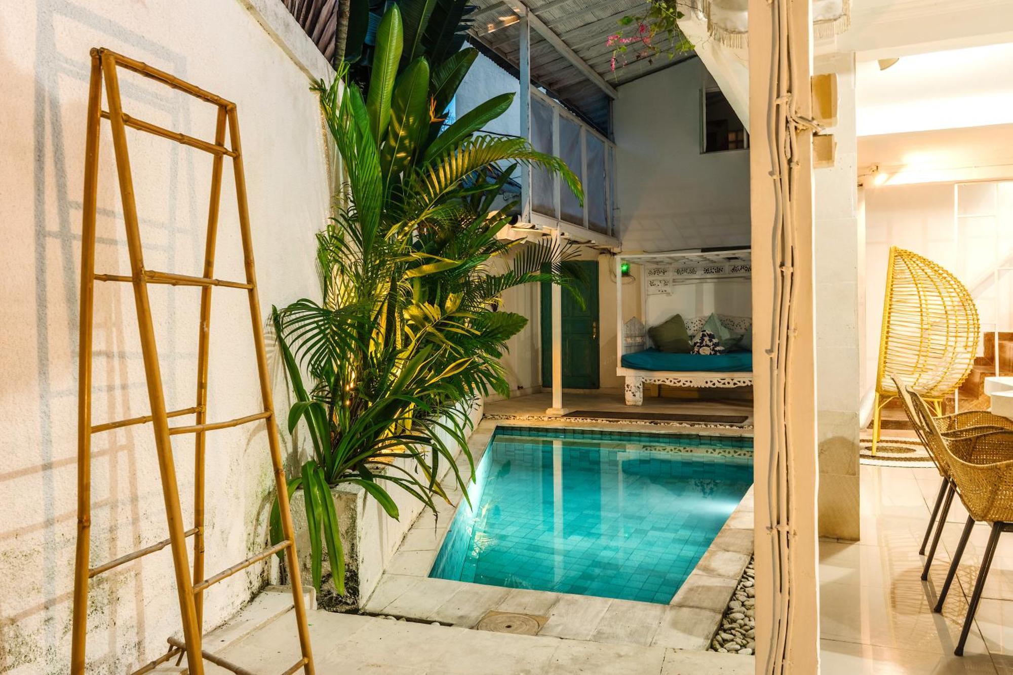 Renovated Mara Villa Double Six Beach スミニャック エクステリア 写真